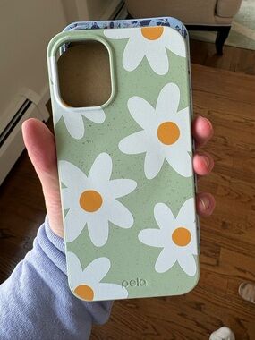 Pela iPhone 16 plus Daisy Green Eco-Friendly Phone Case - White & Orange Floral